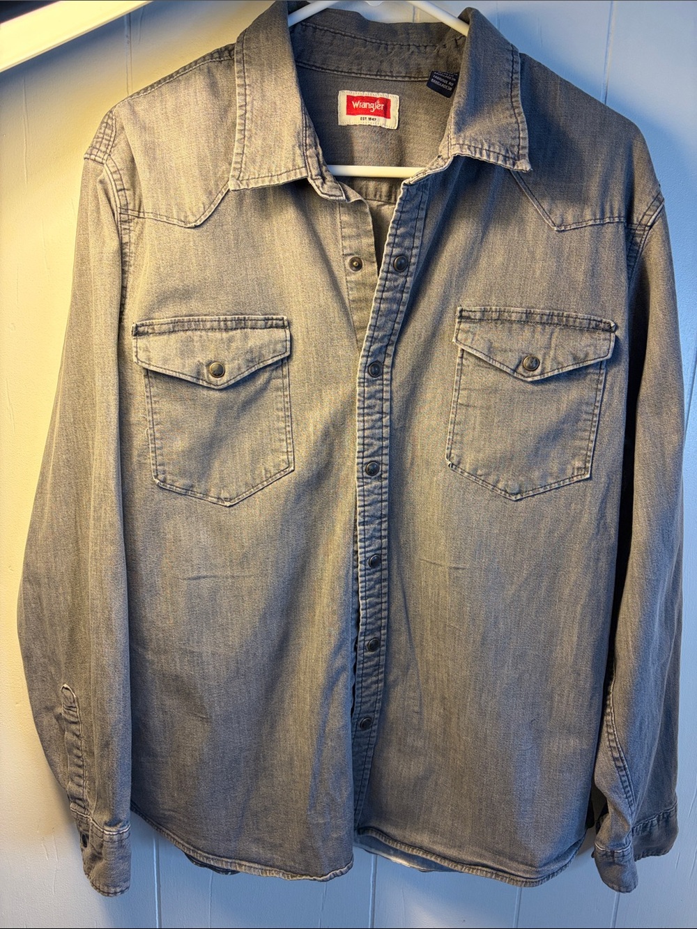 Wrangler Grey Denim Long Sleeve Western Pearl Snap Shirt Men’s Size L